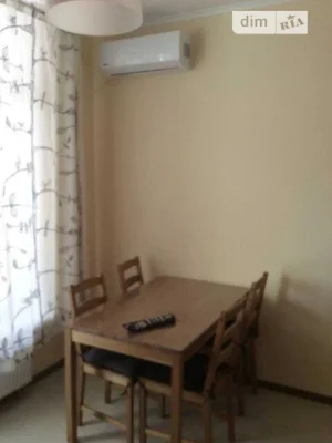 Довготривала оренда 2к квартири на просп. Берестейський 65Д