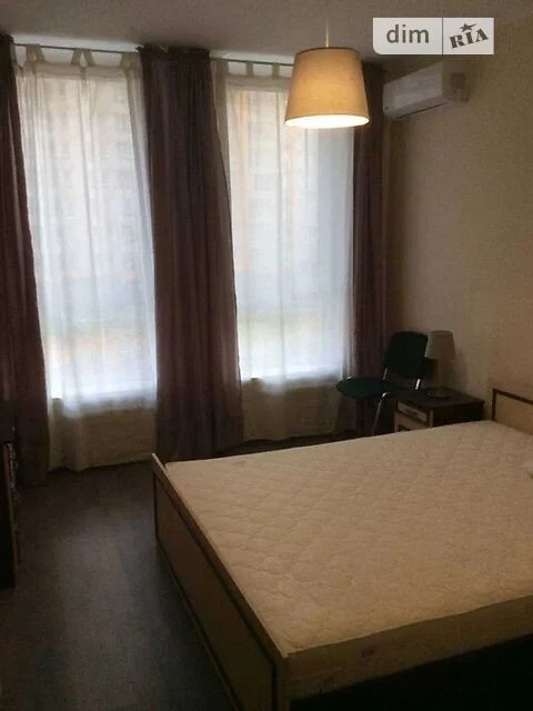 Довготривала оренда 2к квартири на просп. Берестейський 65Д