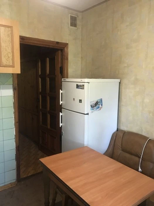 Однокімнатна квартира, Закревського 27/2