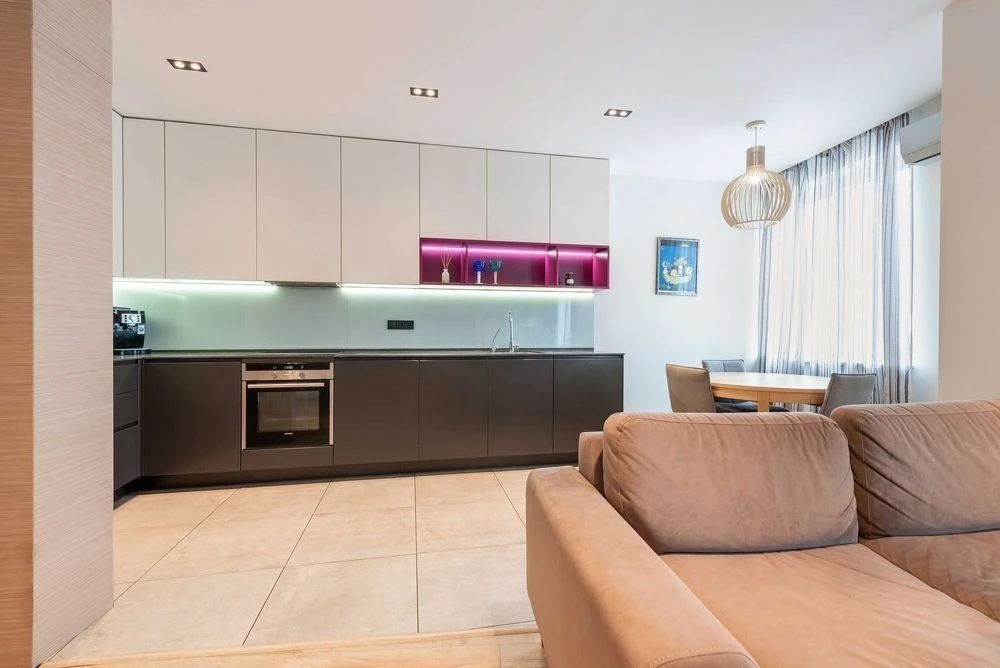 For sale stylish 3-room apartment 122 sq. m, Chornovola 27 Zlato residential complex