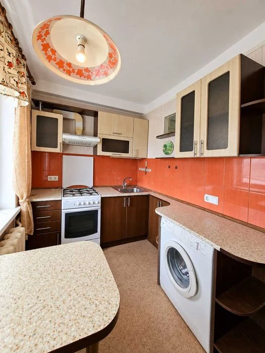 Продаж 2 кім кв Кубанської України 15/13 Лісова Деснянський