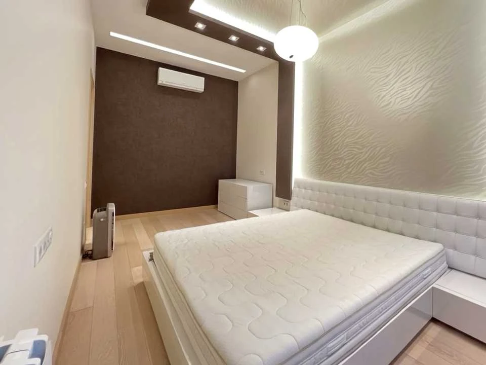 Apartment. Kharkiv, Bannyi lane.