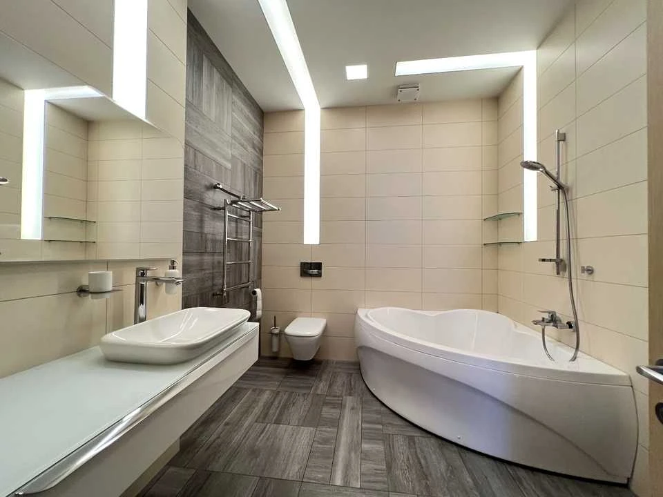 Apartment. Kharkiv, Bannyi lane.