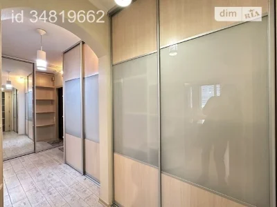 Довготривала оренда 1к квартири на вул. Олени Пчілки 2Б • ID