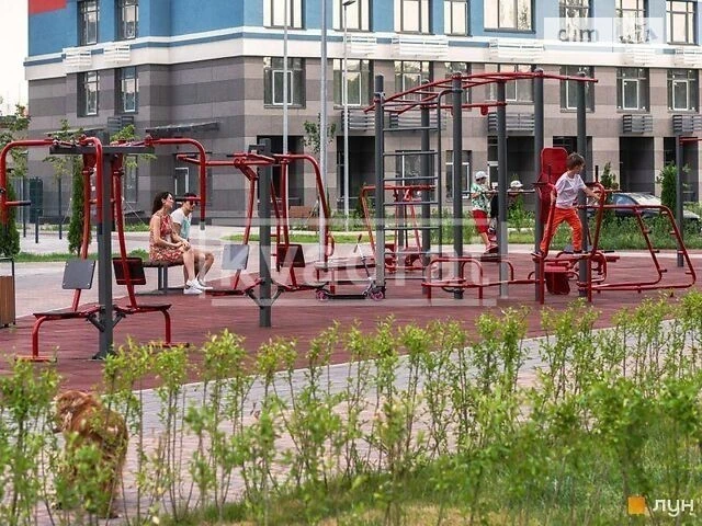 Довготривала оренда 2к квартири на вул. Євгена Сверстюка 4 •