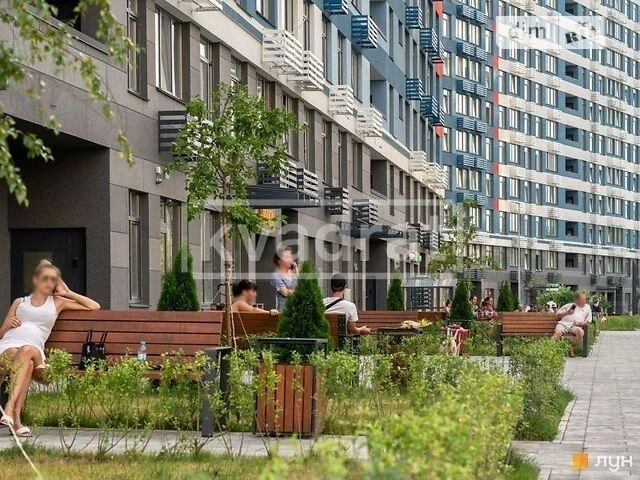 Довготривала оренда 2к квартири на вул. Євгена Сверстюка 4 •