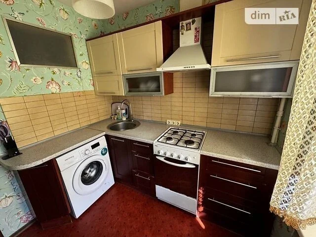 Продаж 2к квартири 44 кв. м на вул. Вінстона Черчилля 22 • I