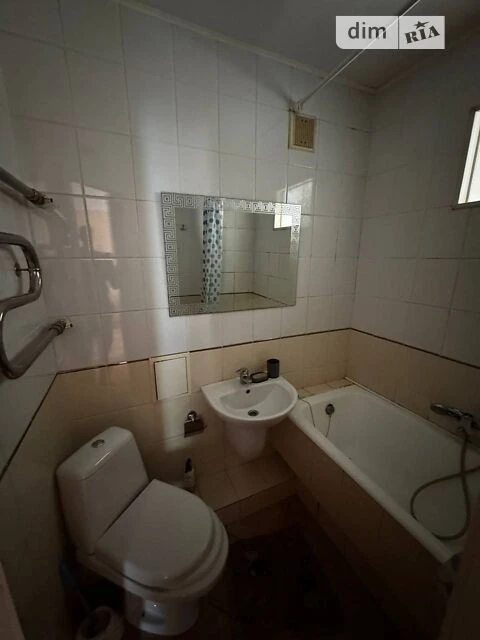 Продаж 2к квартири 44 кв. м на вул. Вінстона Черчилля 22 • I