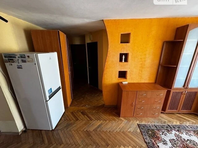 Продаж 2к квартири 44 кв. м на вул. Вінстона Черчилля 22 • I