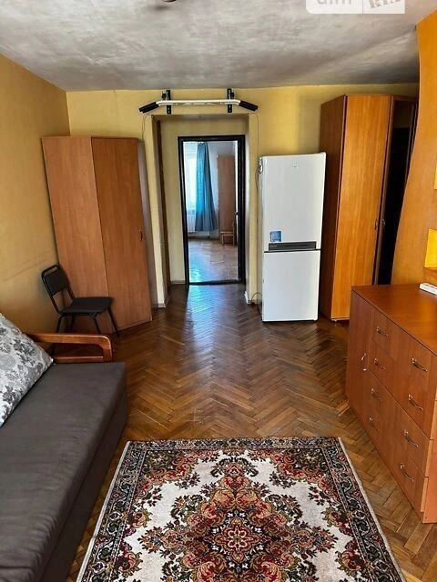 Продаж 2к квартири 44 кв. м на вул. Вінстона Черчилля 22 • I
