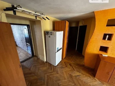Продаж 2к квартири 44 кв. м на вул. Вінстона Черчилля 22 • I