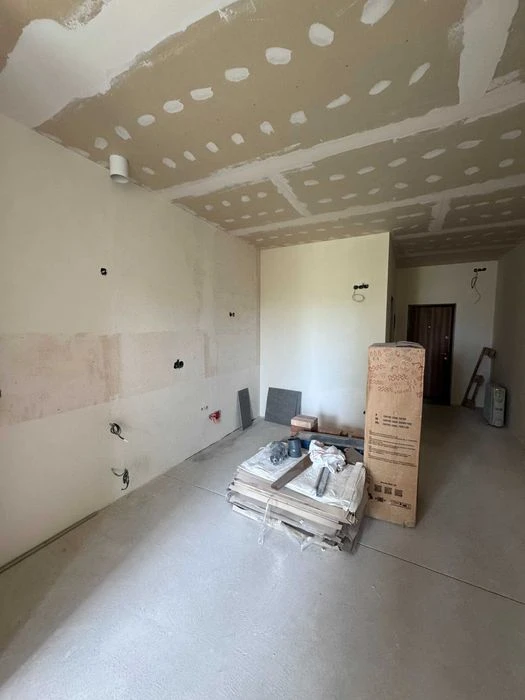 1-кімнатна квартира 36 м² у ЖК «Золоті Стовпи» з розпочатим