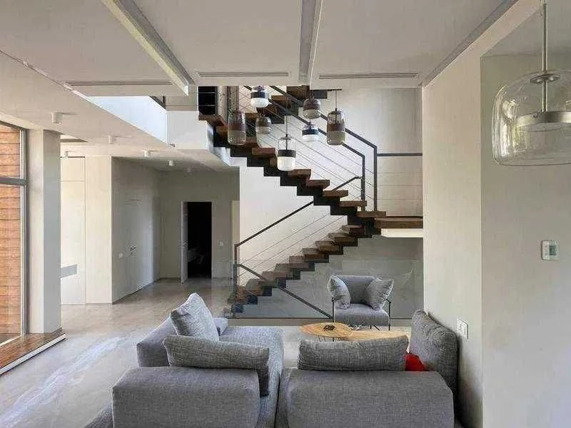 modern house, swimming pool, shelter, garage, Sauvignon