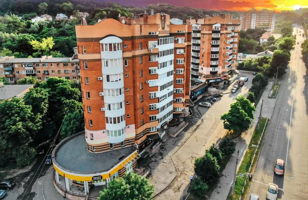 Продаж 2 кімн. квартири, новобудова, цегла, автономне, держп