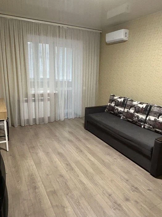Продаж 1-кімнатної квартири в центрі міста!