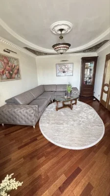 Власник!Продаж 3к кв 98 м кв вул.Квітова + 2 паркомісця+ ком