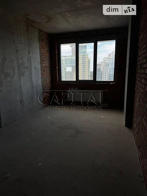 Sale of 3-room apartment 106 sq. m on Zvirynetska Street 70A • ID 34