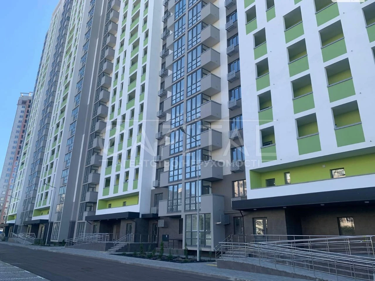 Продаж Квартира Дарницький