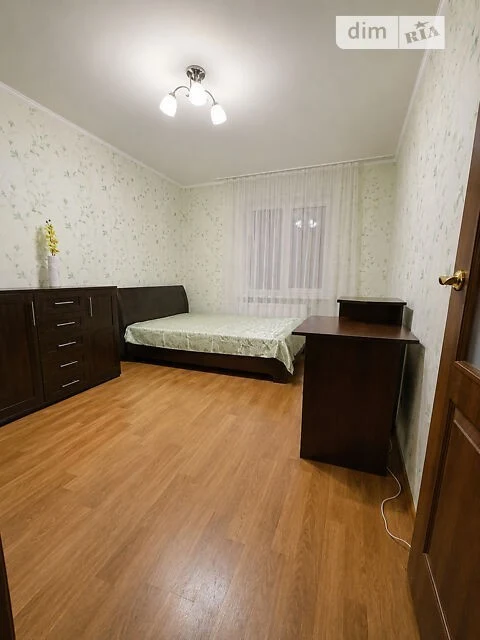 Продаж 1к квартири 37 кв. м на вул. Софії Русової 1 • ID 348