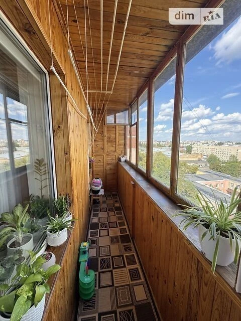 Продаж 1к квартири 32 кв. м на вул. Райдужна 47 • ID 3482078