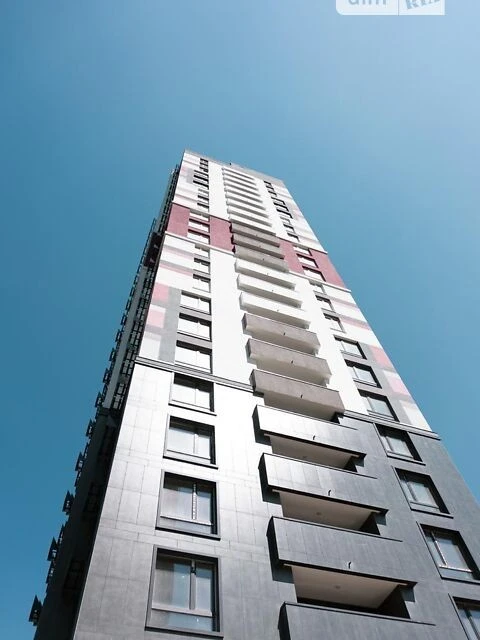 Продаж 3к квартири 71 кв. м на вул. Івана Кочерги 17, кв. 22