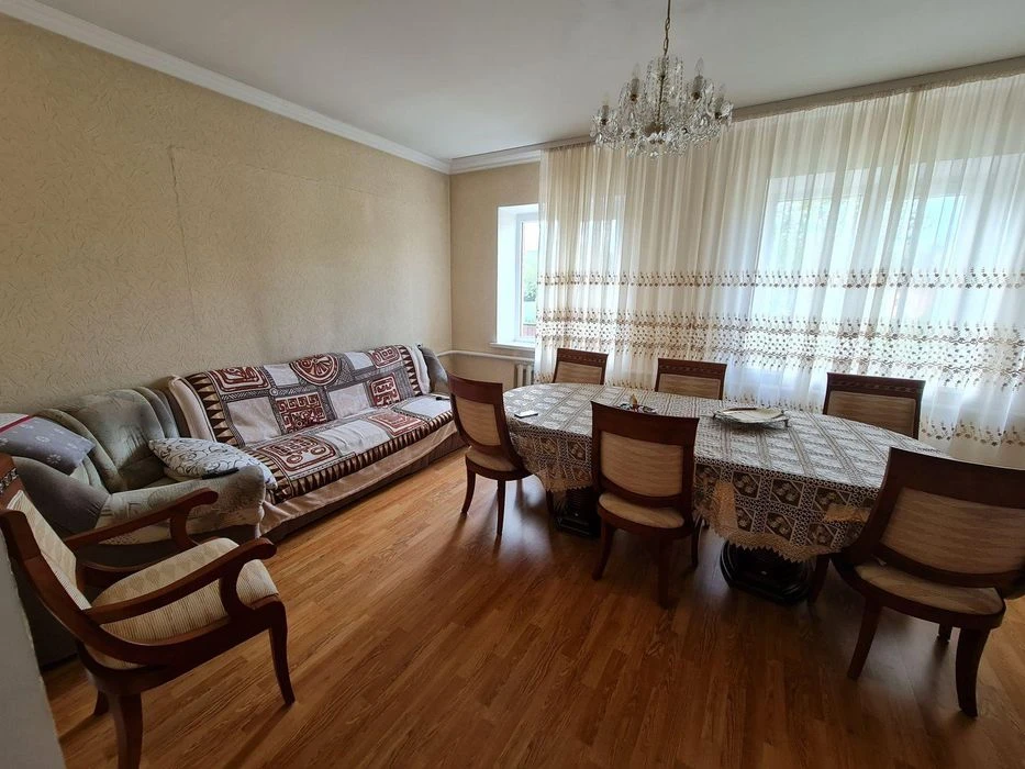 Продаж будинку, цегла, капремонт, 180м2