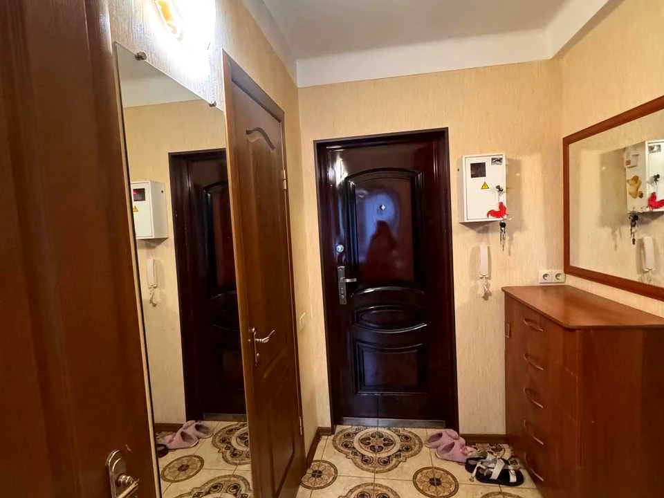 Квартира. Запоріжжя, Василя Сергієнка вул. (Задніпровська)