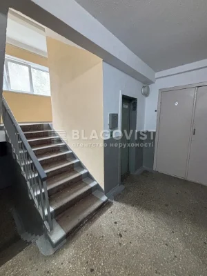 Продаж квартири вул. Литвинського Юрія (Російська) 84 в Києв
