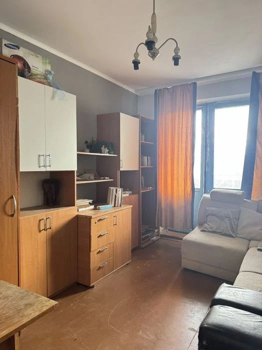 продаж 3х кімн в р-ні Крошня