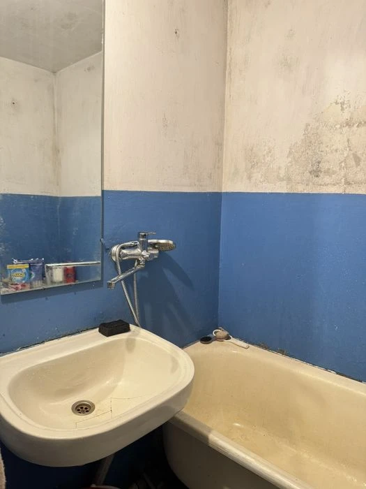 продаж 3х кімн в р-ні Крошня