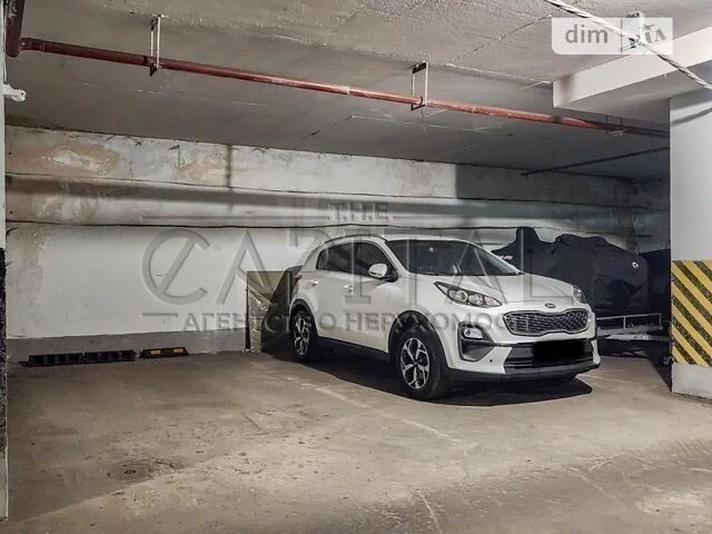 Sale of 3-room apartment 110 sq. m on Valeriy Lobanovskyi Ave.