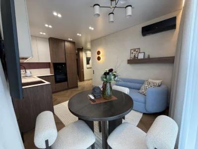 Продаж 2 кімнатна, Скалецького 29