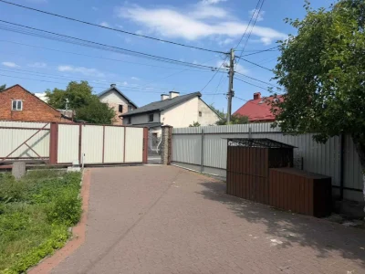 Будинок з ремонтом меблями 280м² ділянка 6,5сот вул Варшавсь