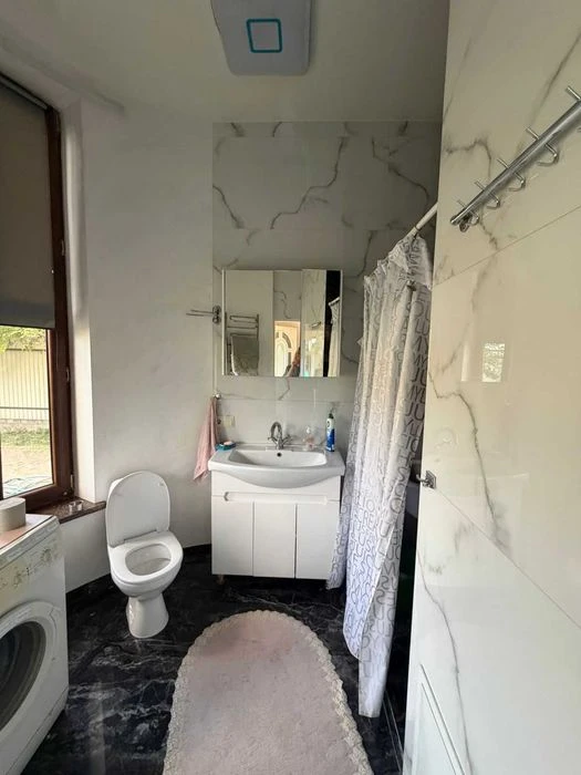 Будинок з ремонтом меблями 280м² ділянка 6,5сот вул Варшавсь