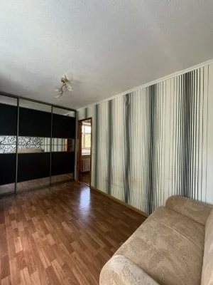 3-кімнатна квартира 52 м² біля 11 школи та Акваарени