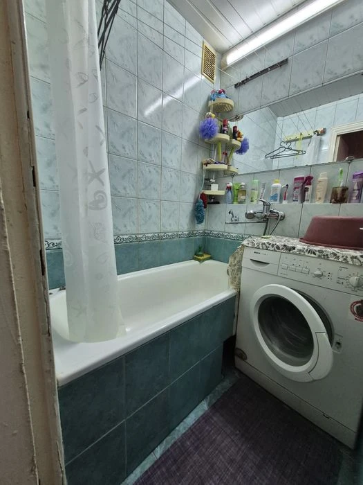 Продаж 3к квартири на 3 поверсі