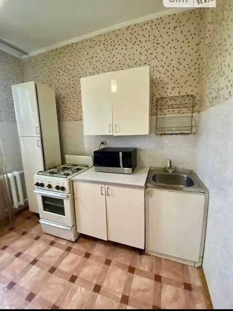 Довготривала оренда 1к квартири на вул. Левка Лук'яненка 3В
