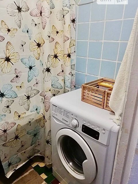 Довготривала оренда 1к квартири на вул. Левка Лук'яненка 3В