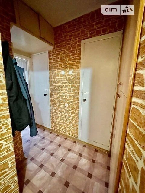 Довготривала оренда 1к квартири на вул. Левка Лук'яненка 3В