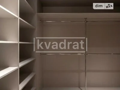 Довготривала оренда 2к квартири на вул. Михайла Бойчука 17 •