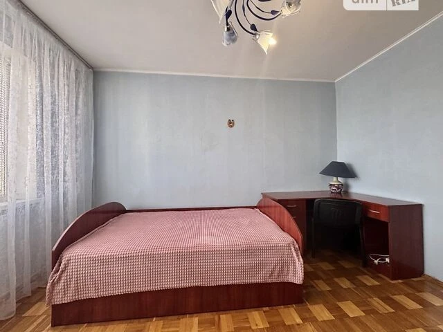 Здам в оренду кімнату на просп. Миколи Бажана 7Д довгостроко