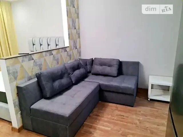 Довготривала оренда 1к квартири на вул. Петропавлівська 40 •