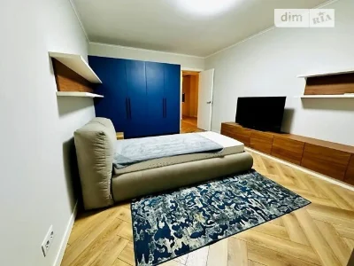 Продаж 2к квартири 77.5 кв. м на пров. Феодосійський 12 • ID