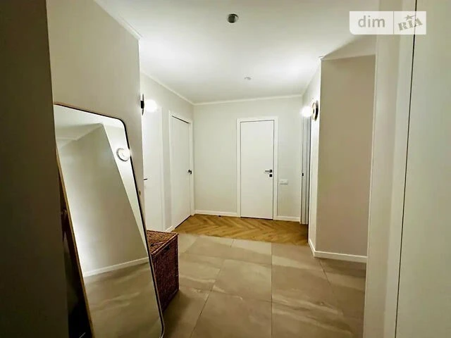 Продаж 2к квартири 77.5 кв. м на пров. Феодосійський 12 • ID