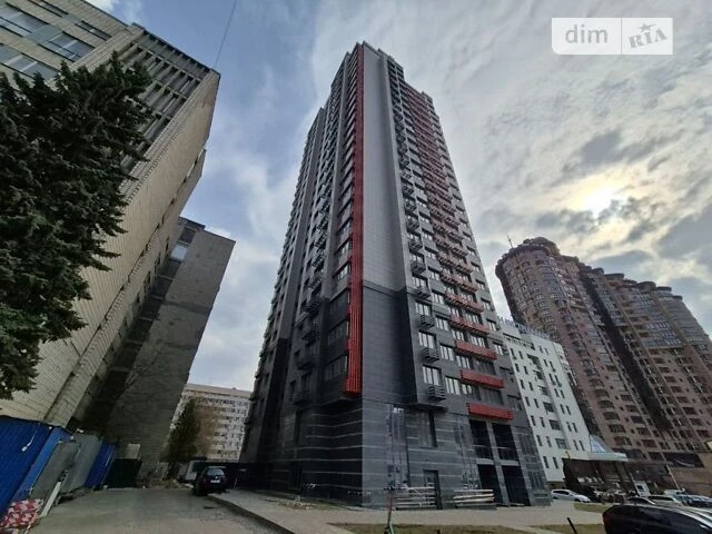 Продаж 2к квартири 77.93 кв. м на вул. Генерала Алмазова 18/
