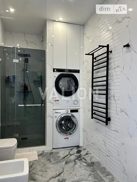 Продаж 3к квартири 79 кв. м на вул. Юнацька 2 • ID 34821231