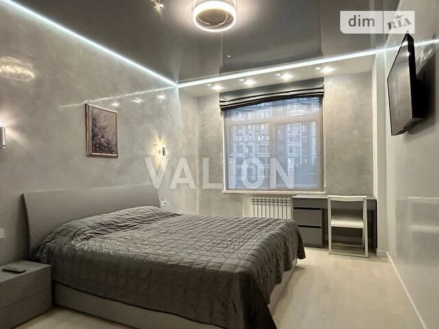 Продаж 3к квартири 79 кв. м на вул. Юнацька 2 • ID 34821231
