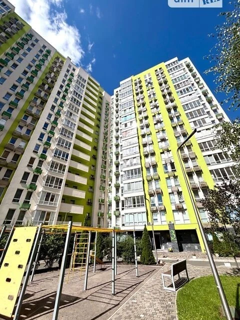 Продаж 2к квартири 70 кв. м на просп. Берестейський 67В • ID