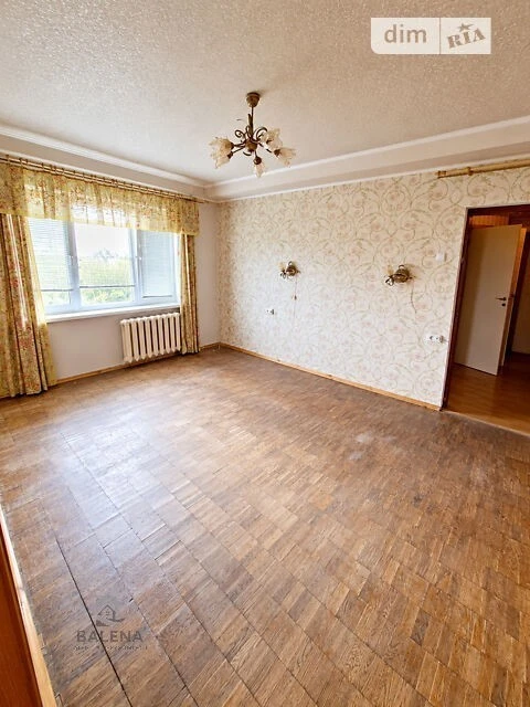 Продаж 2к квартири 49.2 кв. м на вул. Кубанської України 15/