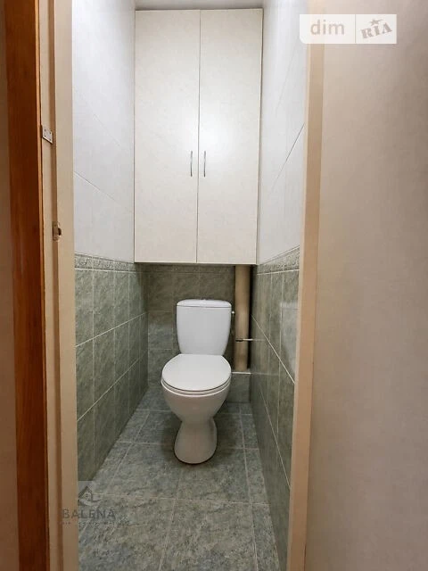 Продаж 2к квартири 49.2 кв. м на вул. Кубанської України 15/